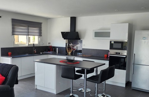 Capestang Villa | Villa les Terrasses du Canal