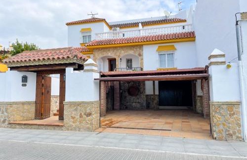 Centro de Conil de la Frontera Chalet De Esquí | Villa Leza