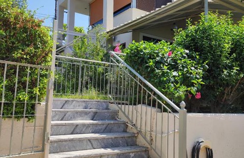 Kitries Apartamento | Villa Lilika Santova Kalamata