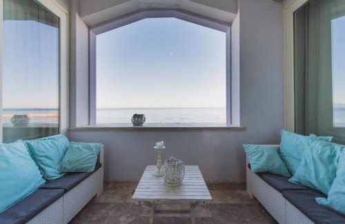 San Vincenzo Apartamento | Villa Lilla sulla Spiaggia di San Vincenzo LUXURY