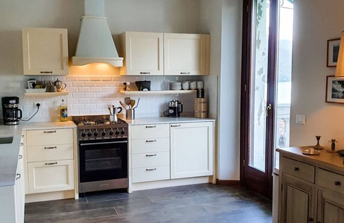 Argegno Apartamento | Villa Limone Apartment– Argegno lake Como