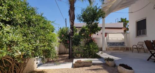 San Pietro in Bevagna Casa | Villa Litus