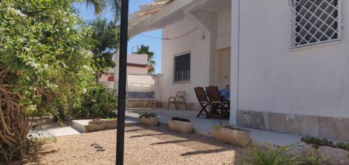 San Pietro in Bevagna Casa | Villa Litus