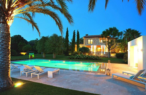 Pollensa Villa | Villa 'Llenaire' con vistas a la montaña, Wi-Fi y aire acondicionado