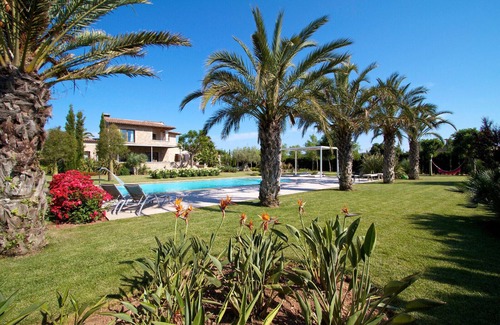 Pollensa Villa | Villa 'Llenaire' con vistas a la montaña, Wi-Fi y aire acondicionado