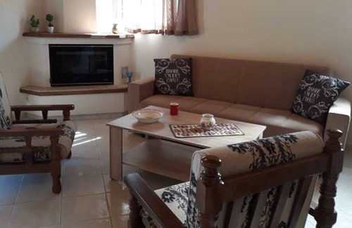 Alonia Casa | Villa situada en un entorno idílico.