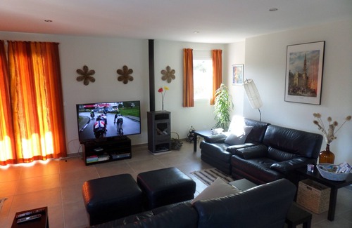 Allemagne-en-Provence Villa | Villa, 3 dormitorios, 6-8 pers., Piscina privada y petanca ,, wifi y bicicletas incluidas