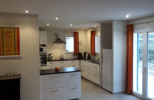 Allemagne-en-Provence Villa | Villa, 3 dormitorios, 6-8 pers., Piscina privada y petanca ,, wifi y bicicletas incluidas