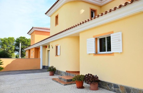 Les Tres Cales Villa | Villa Loranicola