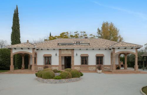 Arriate Villa | Villa los mellizos