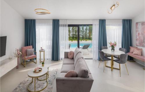 Oklaj Casa | Villa Lu