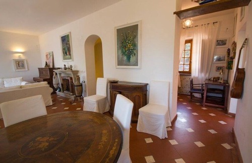 Monte Argentario Villa | Villa Luce con vistas panorámicas y jardín.