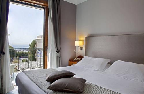 Licola Hotel | Villa Luisa Hotel Residence Beauty Farm
