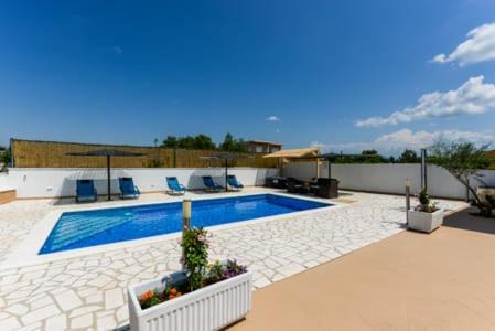 Sveti Filip i Jakov Casa | Villa Luka