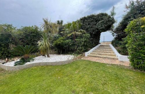 Le Grau-dʼAgde Villa | Villa lumineuse pieds dans l'eau, accès plage direct, clim, jardin, Free WIFI, park, idéale famille! - FR-1-423-295