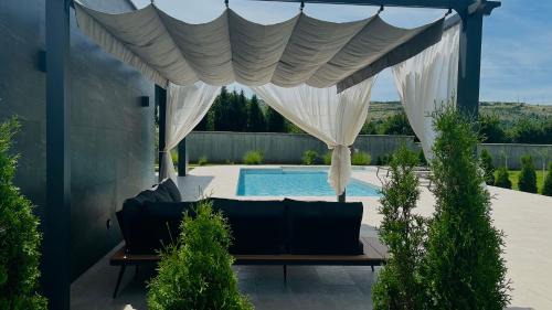 Hodbina Villa | Villa LUSSO