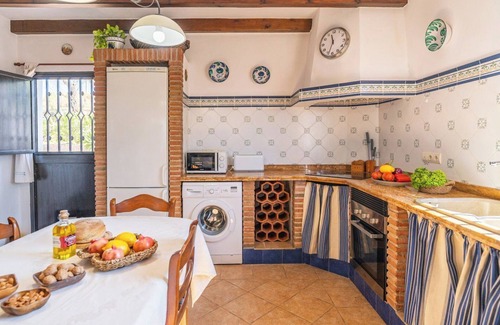 Guaro Villa | Villa Luz de Luna Guaro by Ruralidays