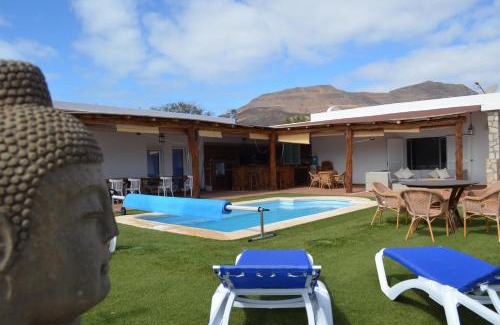 Pájara Villa | Villa Mónica by Mirador de Sotavento Apartments