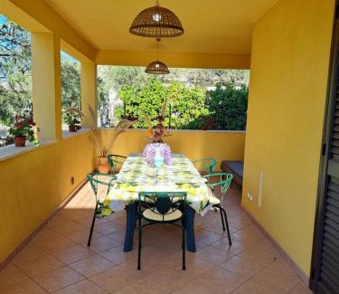 Mazzaforno Apartamento | Villa M&R