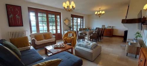 Saint-Michel-Tubœuf Casa | Villa Maëlla - 2 gîtes - jardin, piscine et SPA privés