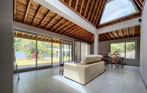 Rabo de Peixe Villa | Villa Magnolia
