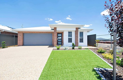 Dubbo Casa | Villa Magnolia Summar