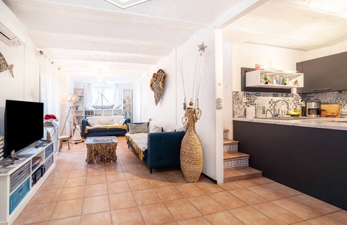 Le Grand Large Villa | Villa 'Maison Type Canetoise' con terraza privada, Wi-Fi y aire acondicionado