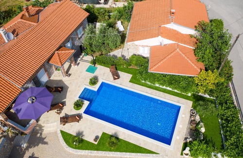 Sveti Vid Dobrinjski Villa | Villa Maja con piscina privada