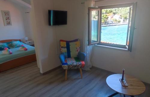 Zaton Casa | Villa Mali Raj