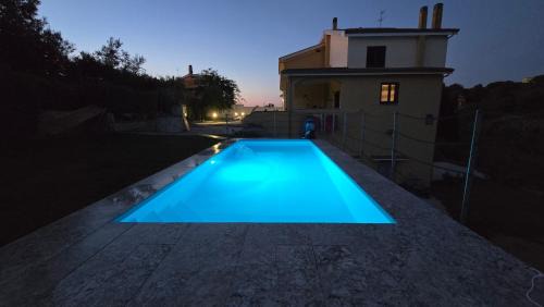 Sassari Cama Y Desayuno | Villa Malvasio Pool and Jacuzzi Room Sassari
