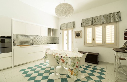 Selva di Fasano Villa | Villa Manfredi con piscina
