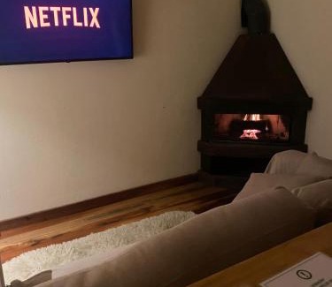 Campos do Jordao Casa | Villa Mantiqueira - Studio I - Com lareira e área verde