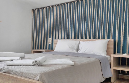 Skiathos Hotel | Villa Maraki