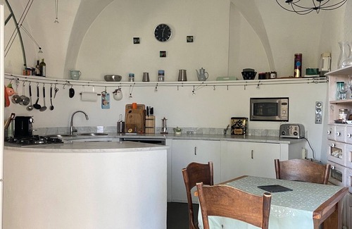 Vasia Casa | Villa 'MARCELLO'; 400 años antigua prensa de oliva, vista libre al mar