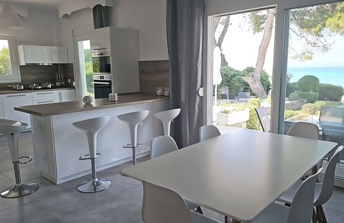 Halkidiki Villa | Villa Mare Azul - Luxury Beachfront Retreat in Hanioti, Halkidiki, Greece