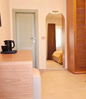 Qender Hotel | VILLA MARGARIT Boutique Hotel
