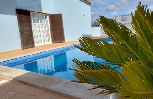 Olhao Villa | Villa Margot: grande moradia com piscina