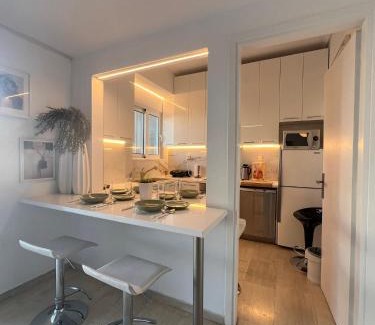 Kallithea Apartamento | Villa Maria Louiza apartment NEAR CENTER