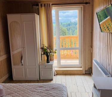 Yablunytsya Casa | Villa Maria