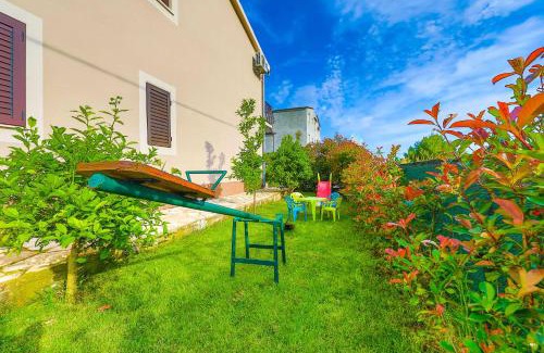 Kastel Novi Casa | Villa Marica