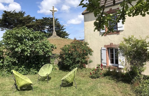 Barneville-Carteret Casa | Villa Marie Thérèse - 3 bedrooms, sleeps 8