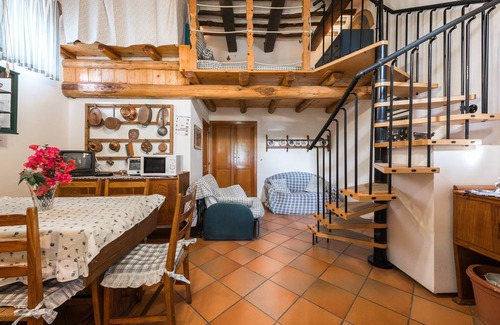 Leni Cama Y Desayuno | Villa Mariella Pittorino B&B