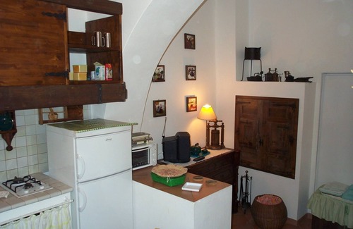 Leni Cama Y Desayuno | Villa Mariella Pittorino B&B
