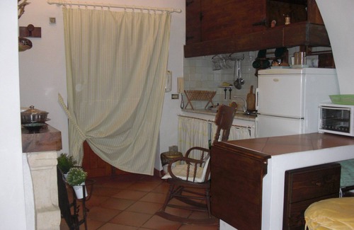 Leni Cama Y Desayuno | Villa Mariella Pittorino B&B