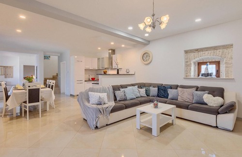Korenici Casa | Villa Marija Korenici