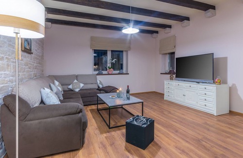 Drnis Villa | Villa Marija Sibenik nearby Sibenik – Crovillas GmbH