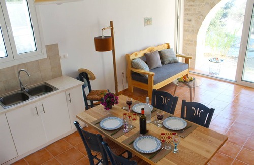 Kamilari Villa | Villa Marikami, una increíble casa nueva construida en piedra en Kamilari