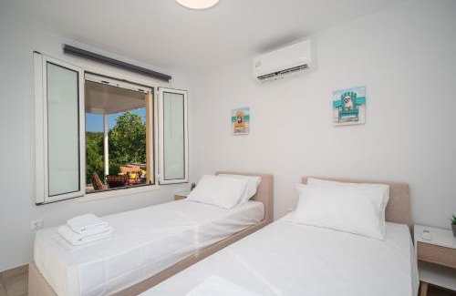 Patrikata Casa | Villa Marilou