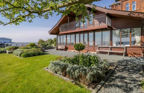 Barrow-in-Furness Casa | Villa Marina