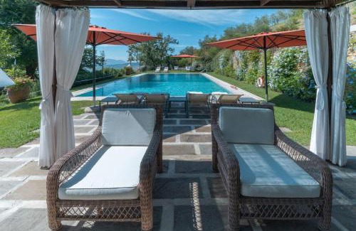 Lucca Villa | Villa Marlia by Mmega